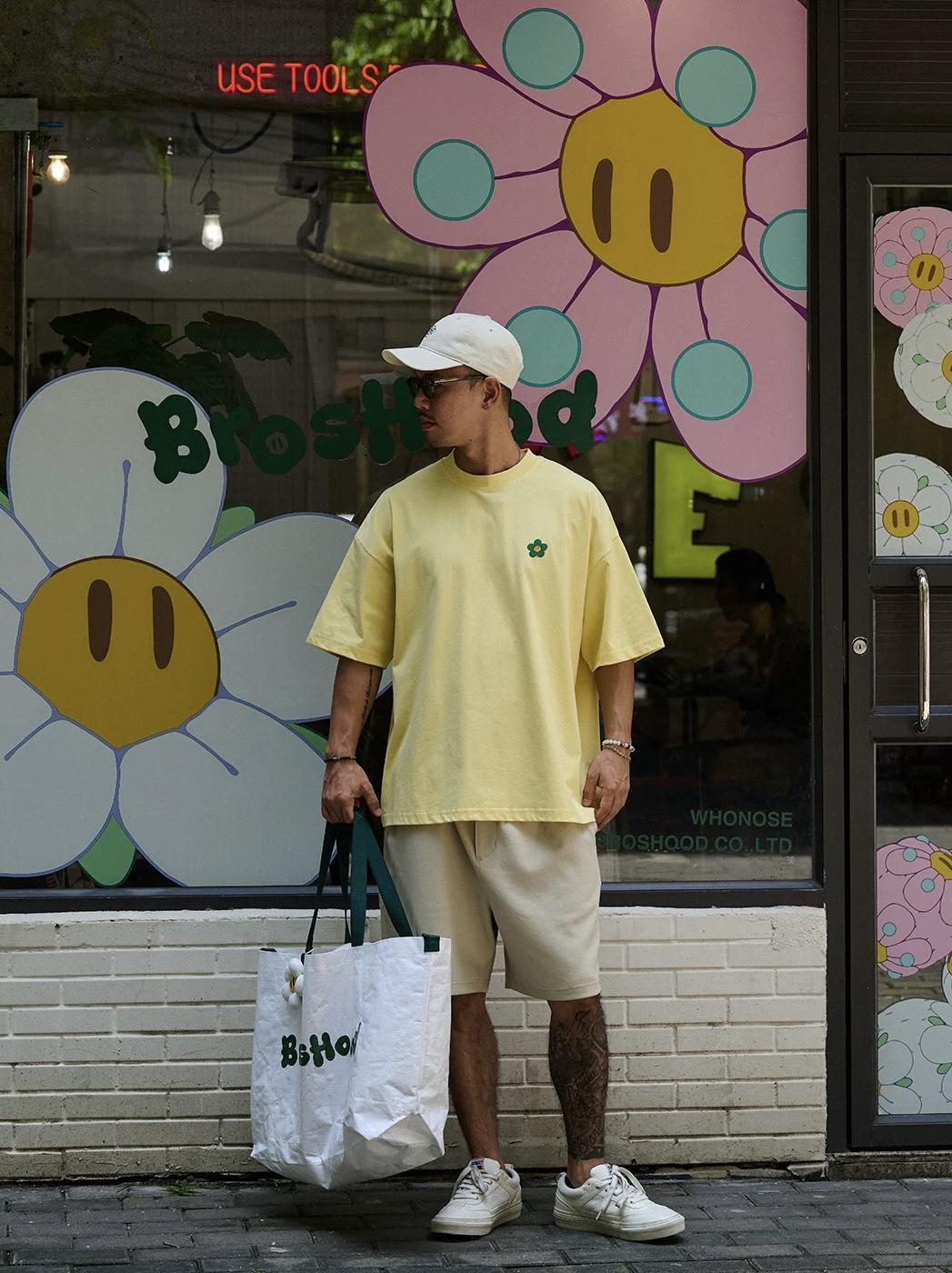 Broshood Daisy Boxy Oversized Tee Yellow