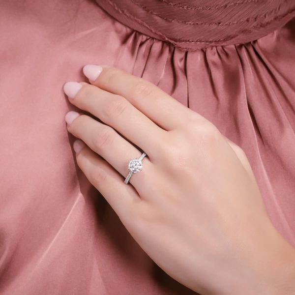 【ラボダイヤモンド】 K18 1カラット リング D VVS2 IGI認証 0003 KRKC