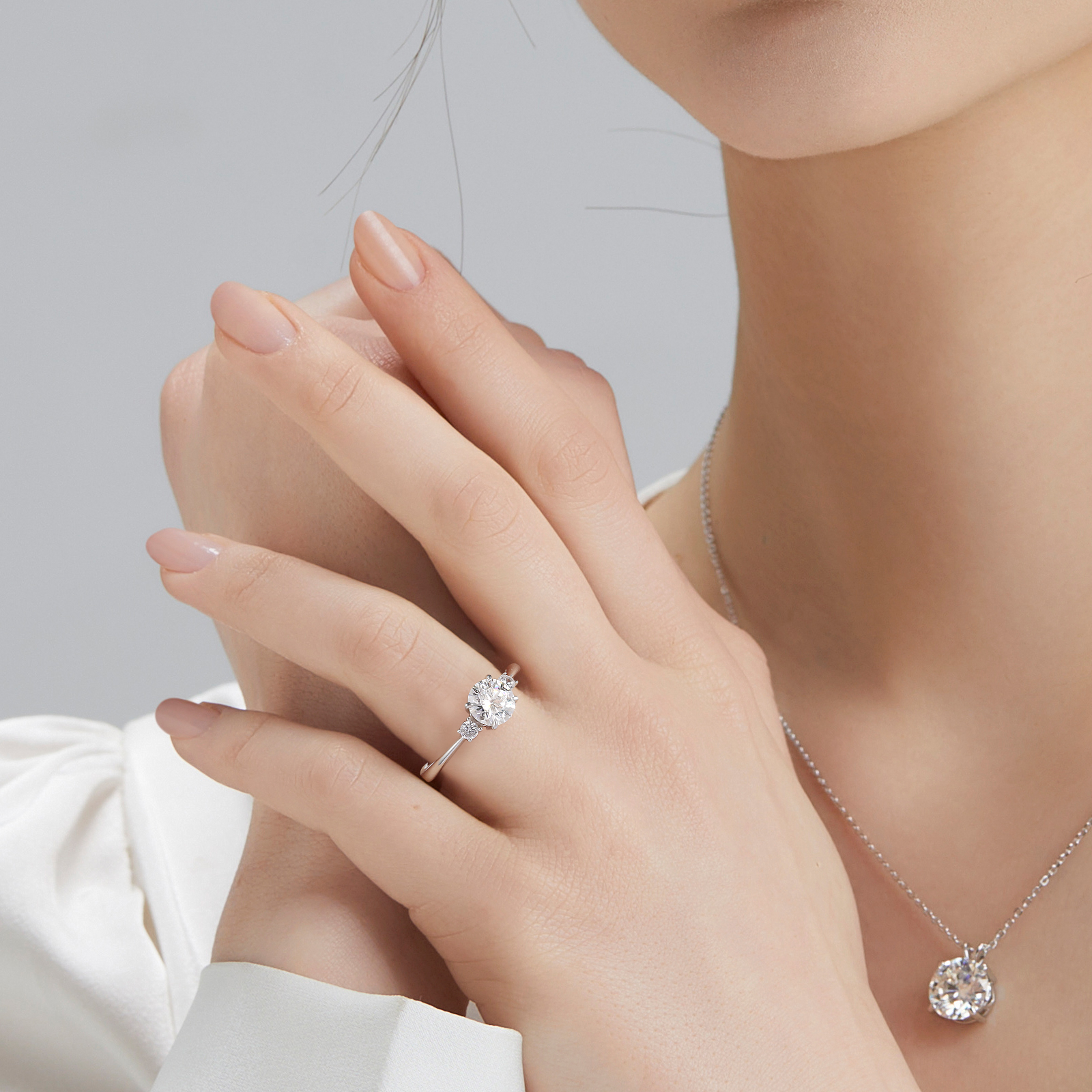 1.0カラット VVS1 モアサナイト リング レディース 0189 KRKC