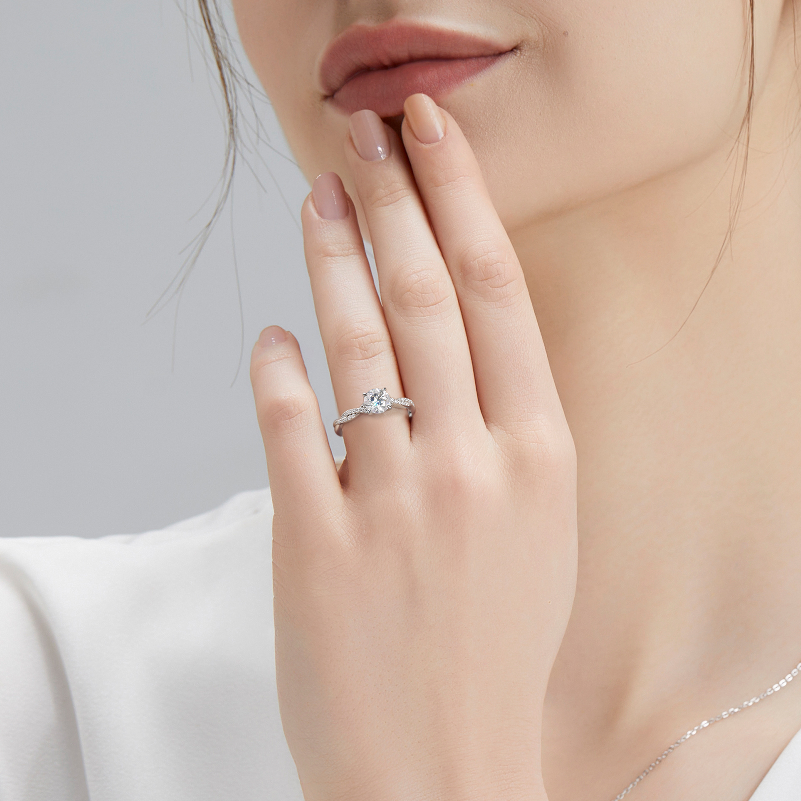 1.0カラット VVS1 モアサナイト リング レディース 0194 KRKC