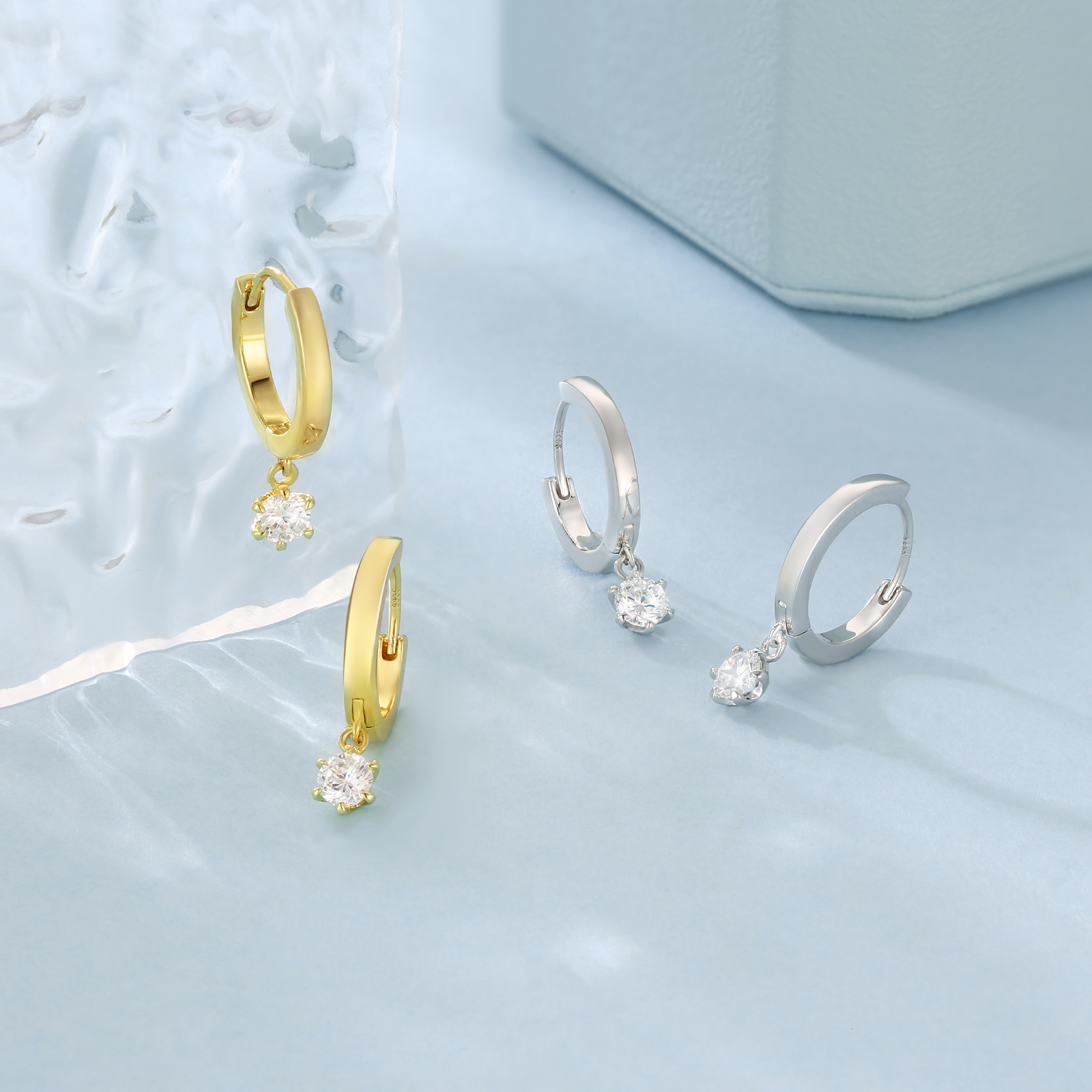 15mm  シルバー925　1粒CZ ダイヤー フープピアス