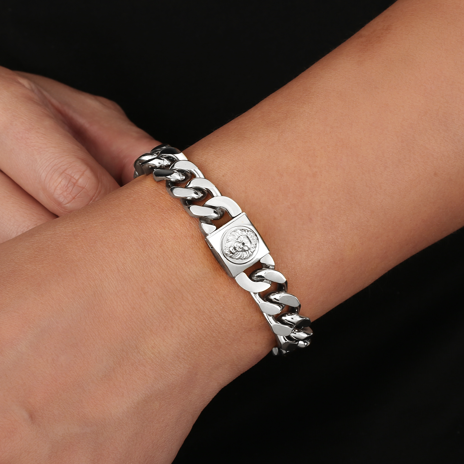 【NEW Lion Button Clasp】4面 喜平 ブレスレット 12mm KRKC