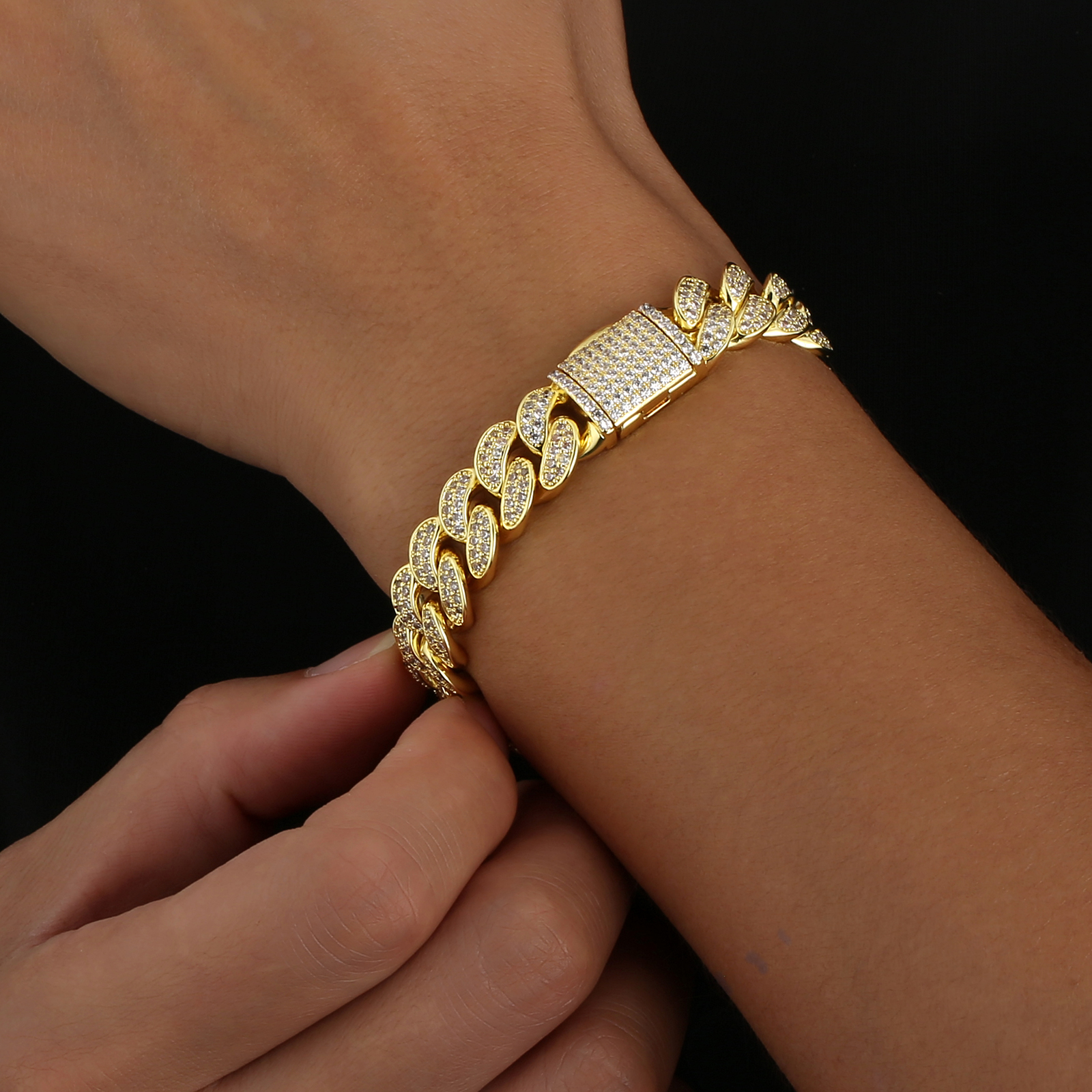 【NEW】12mm CZダイヤ 喜平 キューバンブレスレット