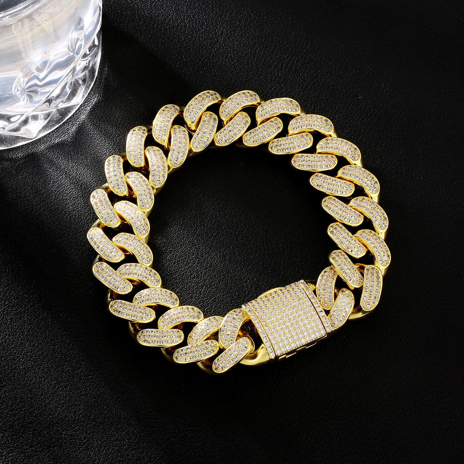 【NEW】18mm CZダイヤ 喜平 キューバンブレスレット