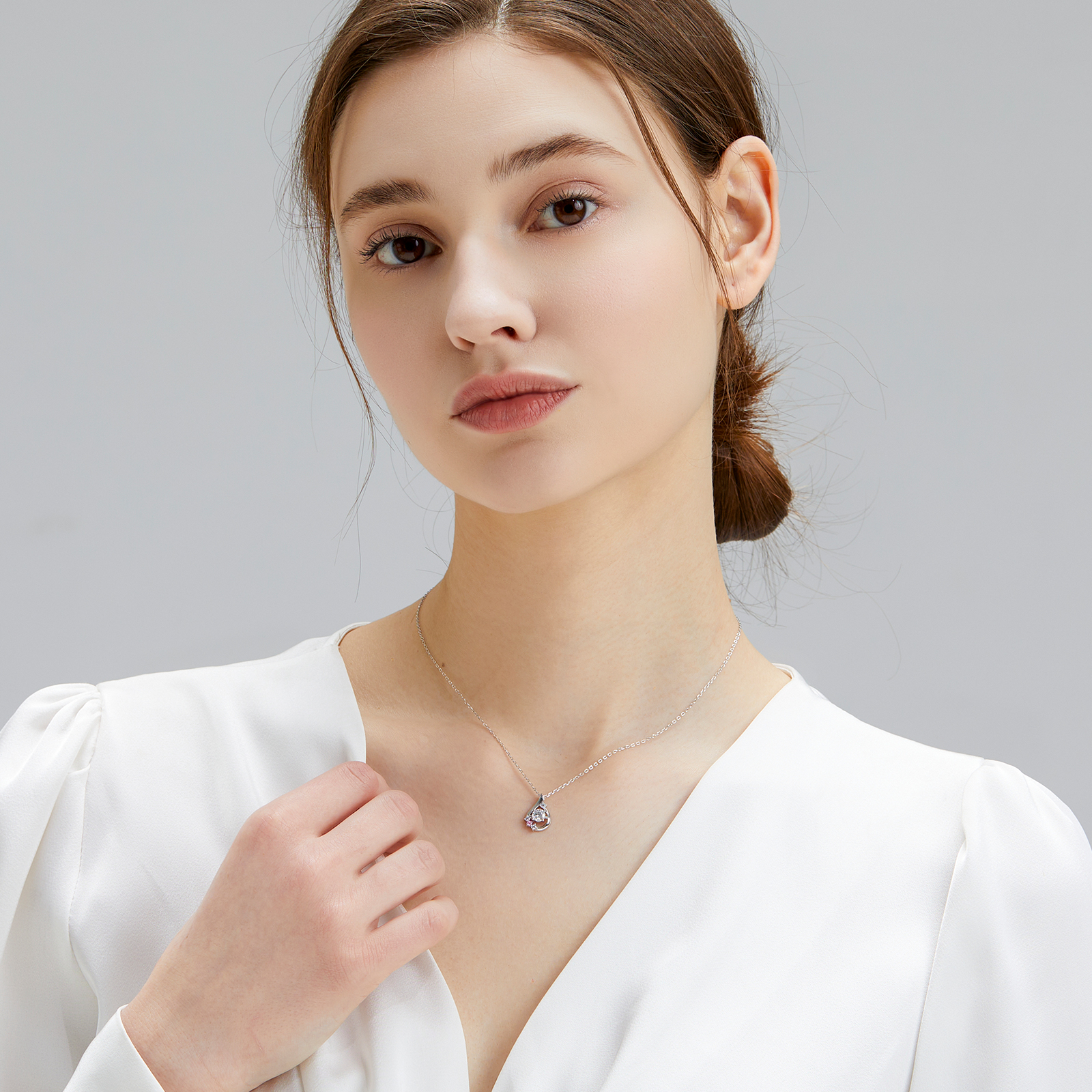 しずく モアサナイト ペンダント ネックレス レディース VVS1 0411 KRKC