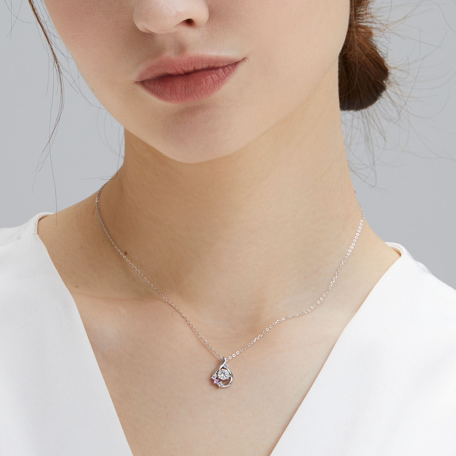 しずく モアサナイト ペンダント ネックレス レディース VVS1 0411 KRKC