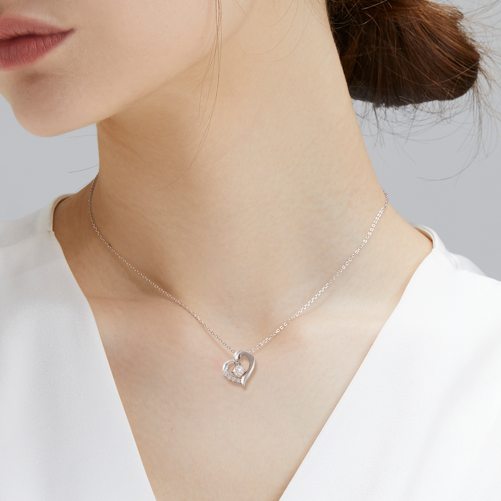 0.3カラット モアサナイト ペンダント ネックレス レディース VVS1 0446 KRKC