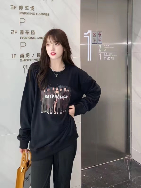 Balenciaga Real Balenciaga Crewneck Sweatshirt 'Black'(652981TIVA21000）