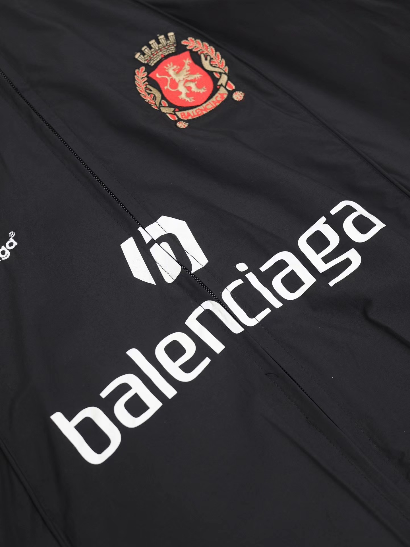 BALENCIAGA PARIS SOCCER LONG SLEEVE T-SHIRT(780889TPQ381000）