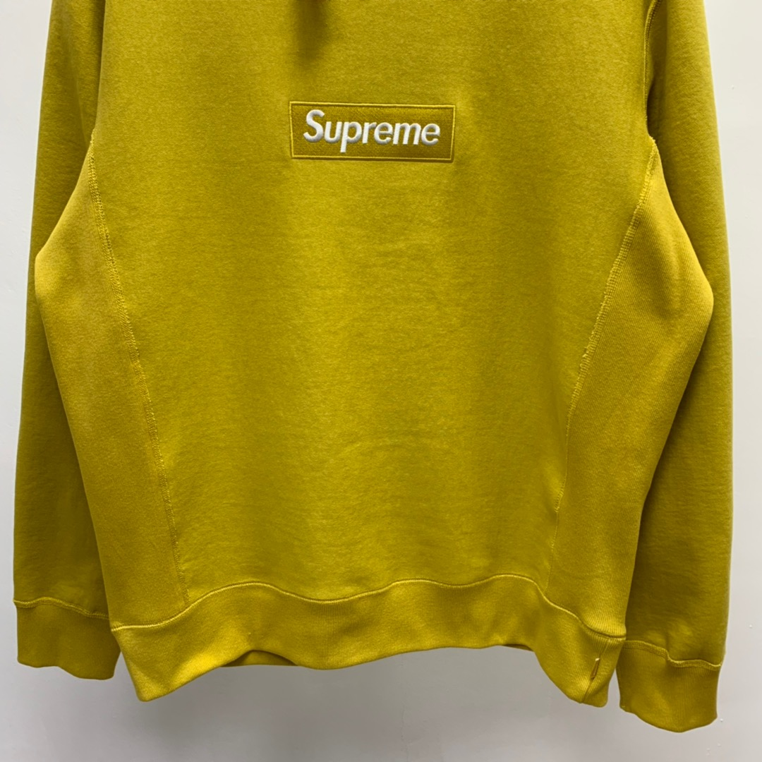 Supreme FW18 Box Logo Crewneck Mustard Classic Round Neck Pullover Unisex Yellow （SUP-FW18-1078）
