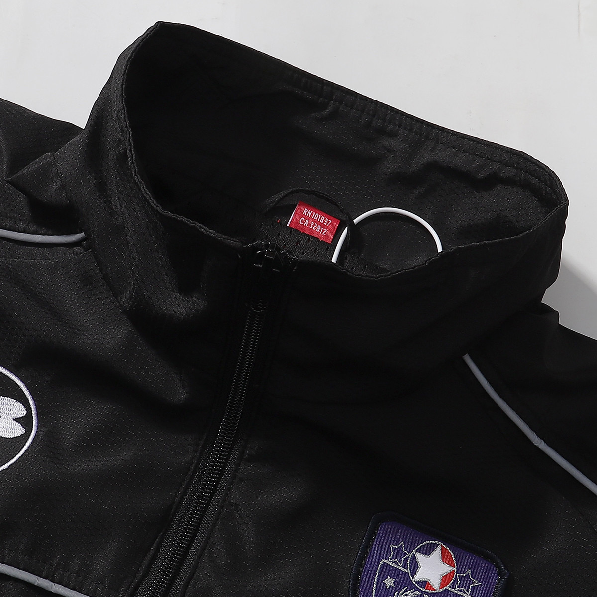 Supreme Track Jacket（SUP-SS22-704）