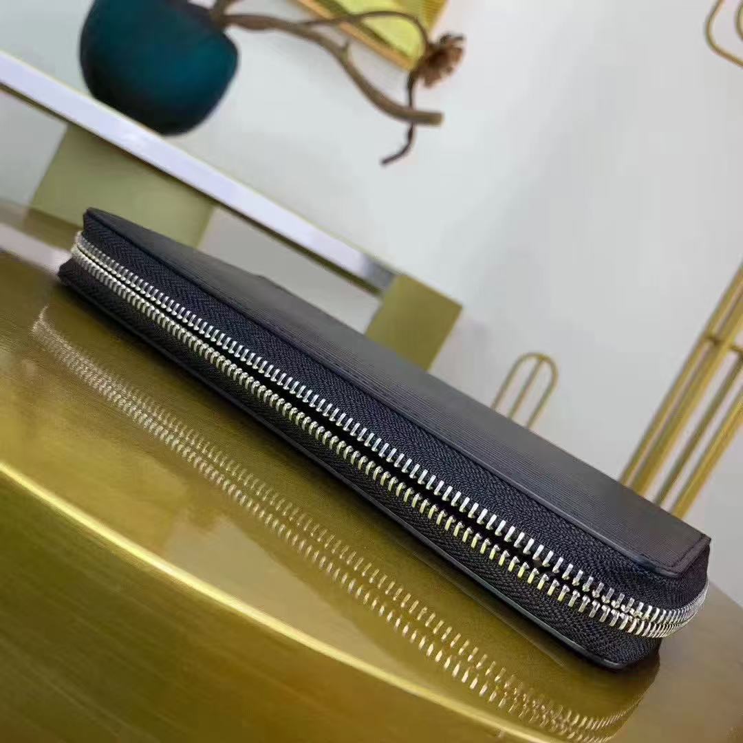 Louis Vuitton wallet (M62643)