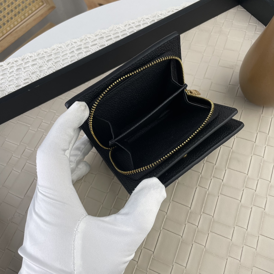 Louis Vuitton Cléa Wallet Monogram Empreinte Leather (M80151）