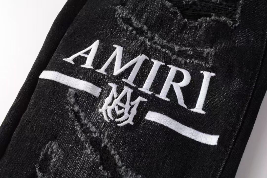 Amiri MA Bar Logo Straight Jean (PS23MDF023-023）