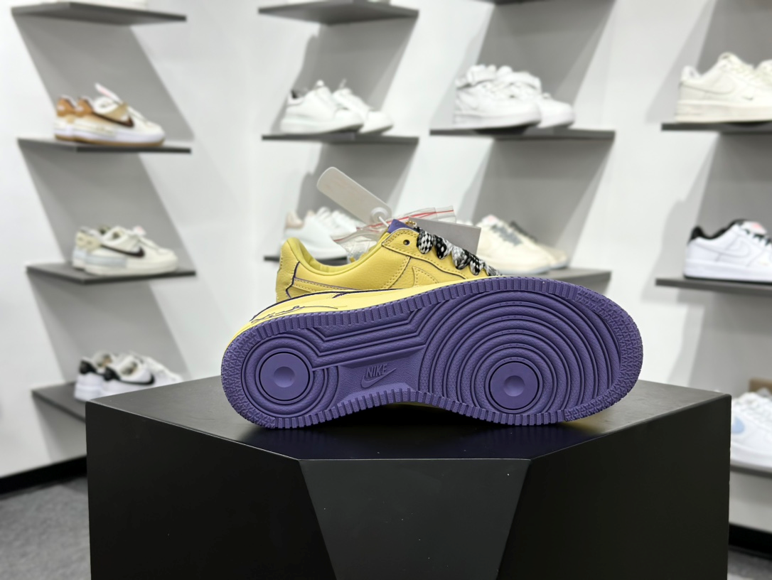 Kobe Bryant × Nike Air Force 1 Low Protro "Mamba Mentality"（HV9408-700）