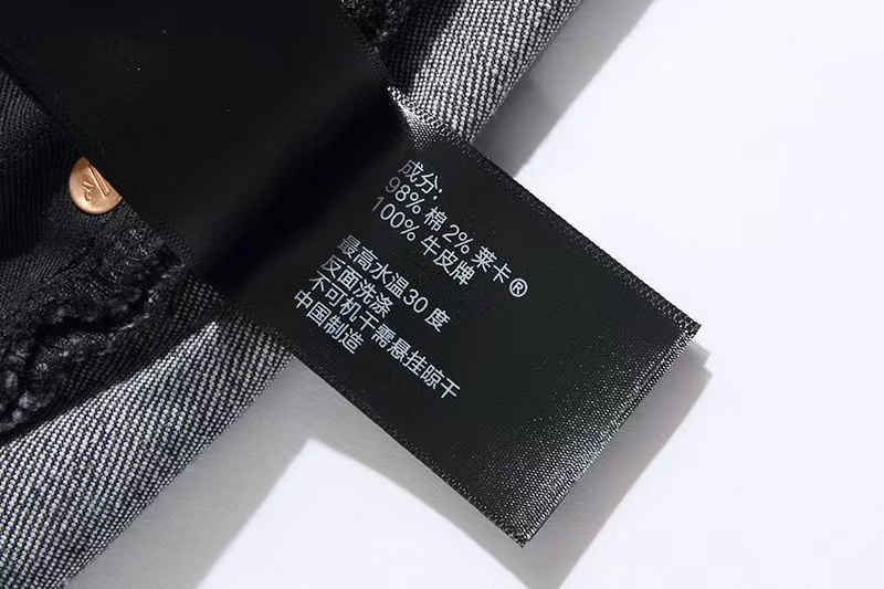 PURPLE BRAND Washed Paint Distressed Denim in Black  (P002-BOP）