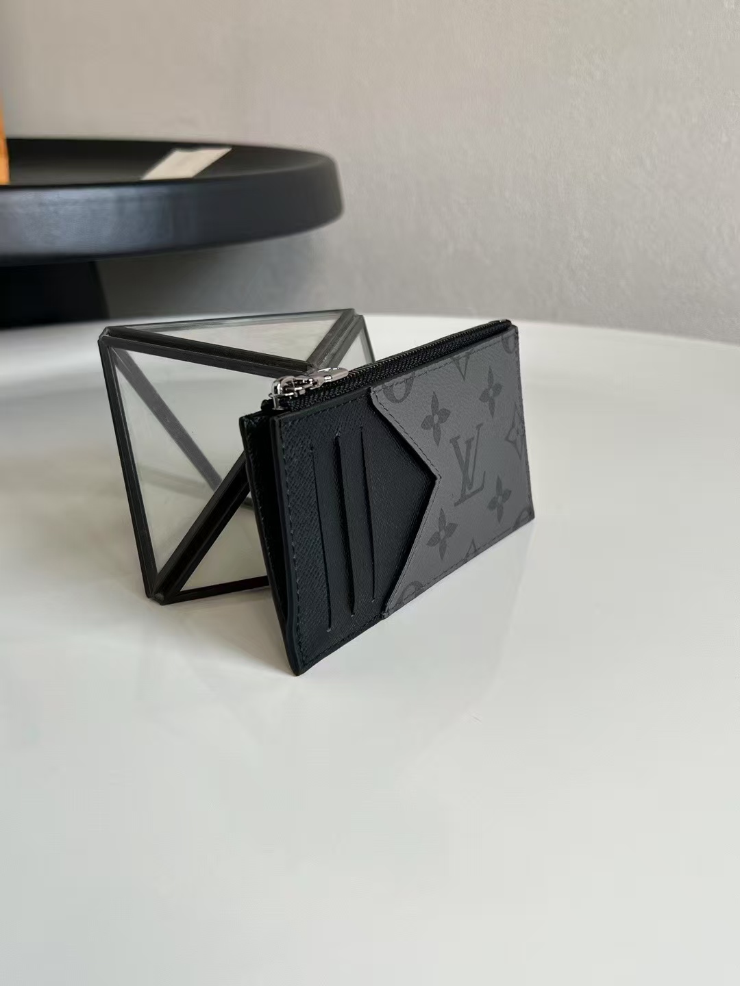 LOUIS VUITTON Coin Card Holder Monogram Eclipse（M69533）