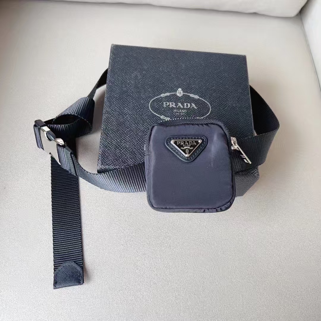 PRADA triangle logo nylon pouch belt（1CN076BV1F0002）