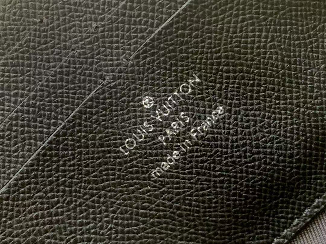 LOUIS VUITTON Soft Trunk M69838 Monogram Eclipse Canvas Black Shoulder Bag（M69838）