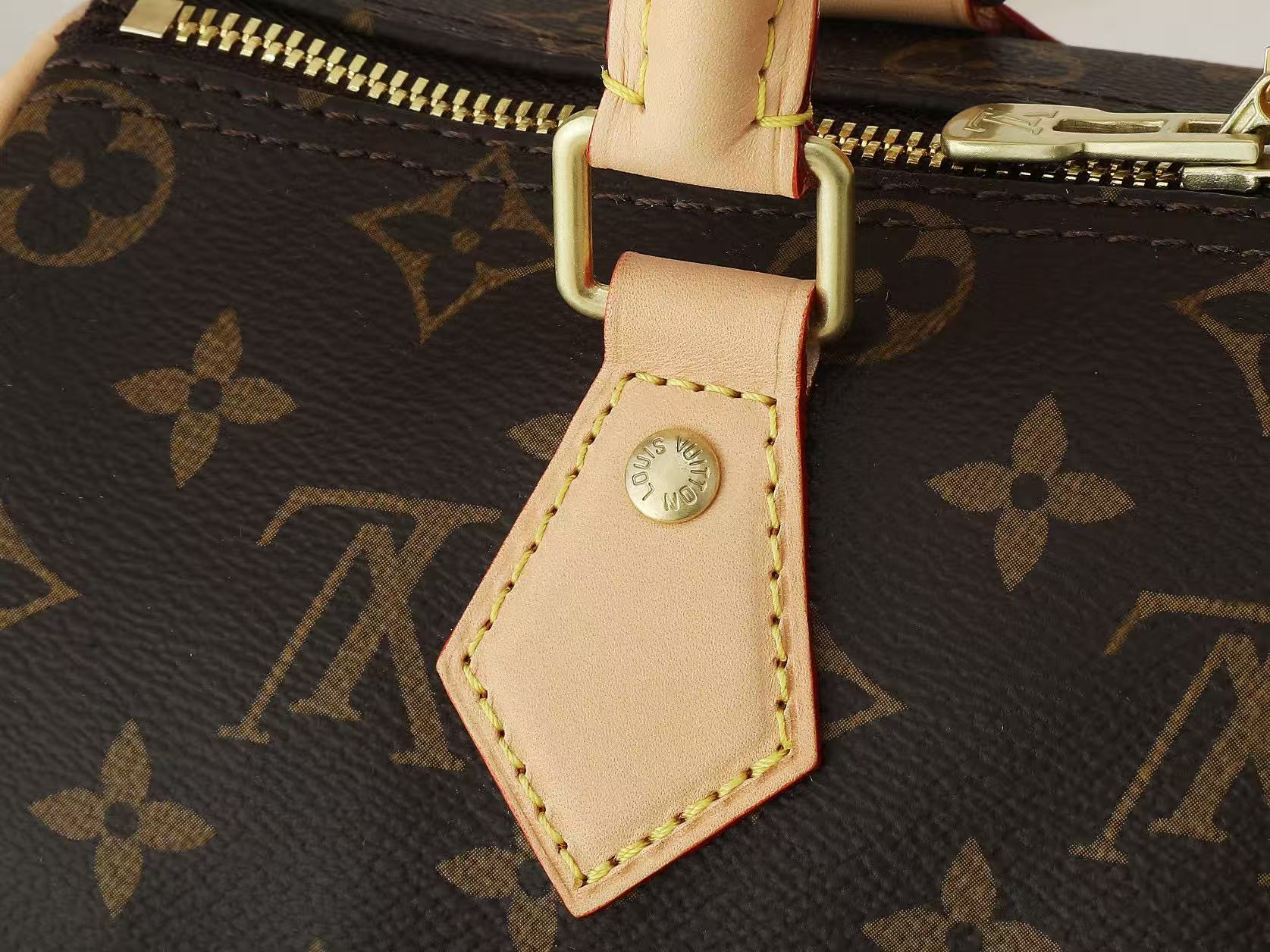 Louis Vuitton Speedy Bandouliere 25 Monogram Canvas Tote/Shoulder Bag（M41113）