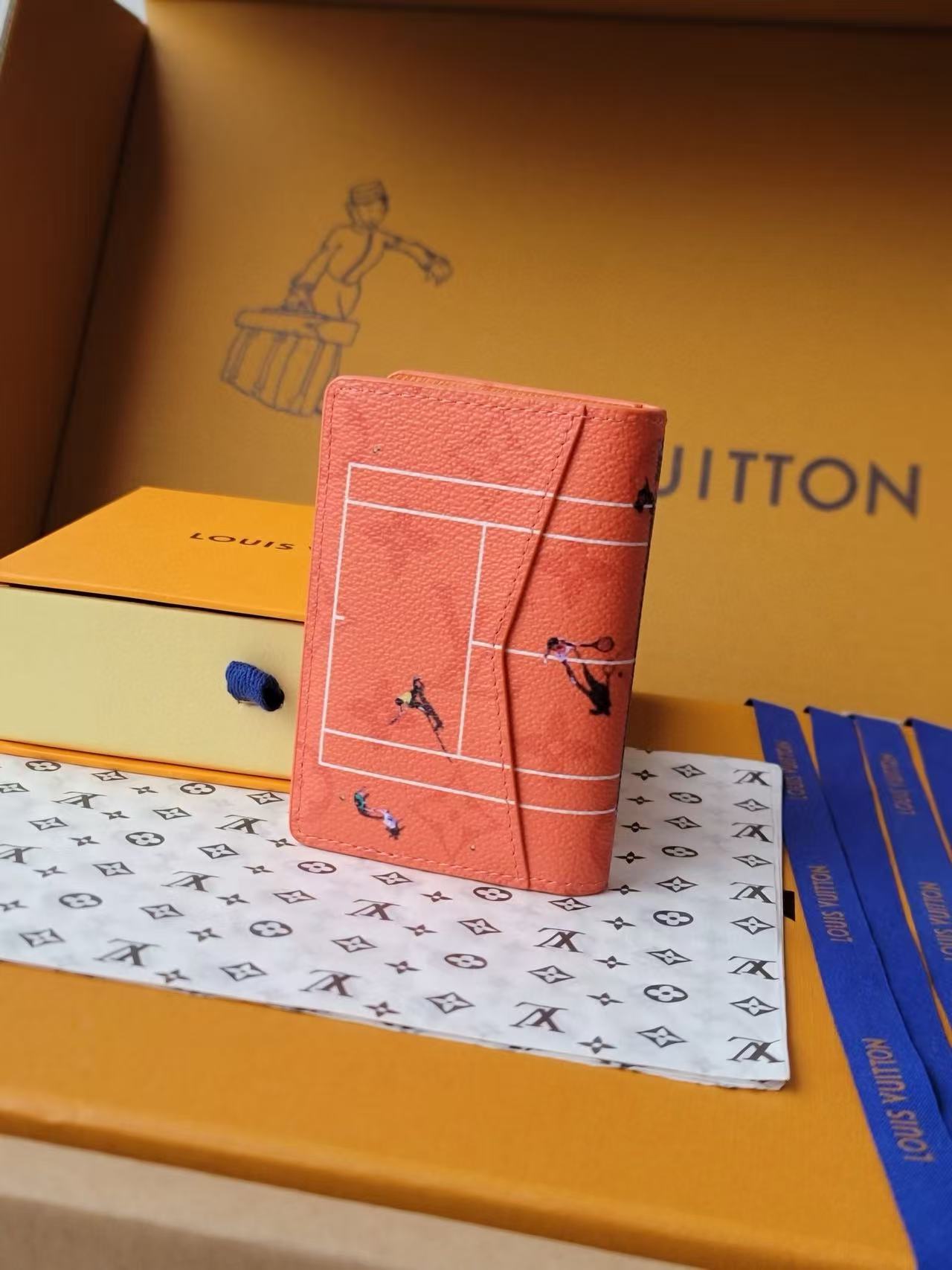  Louis Vuitton Poche Card Case Organizer(M14881）