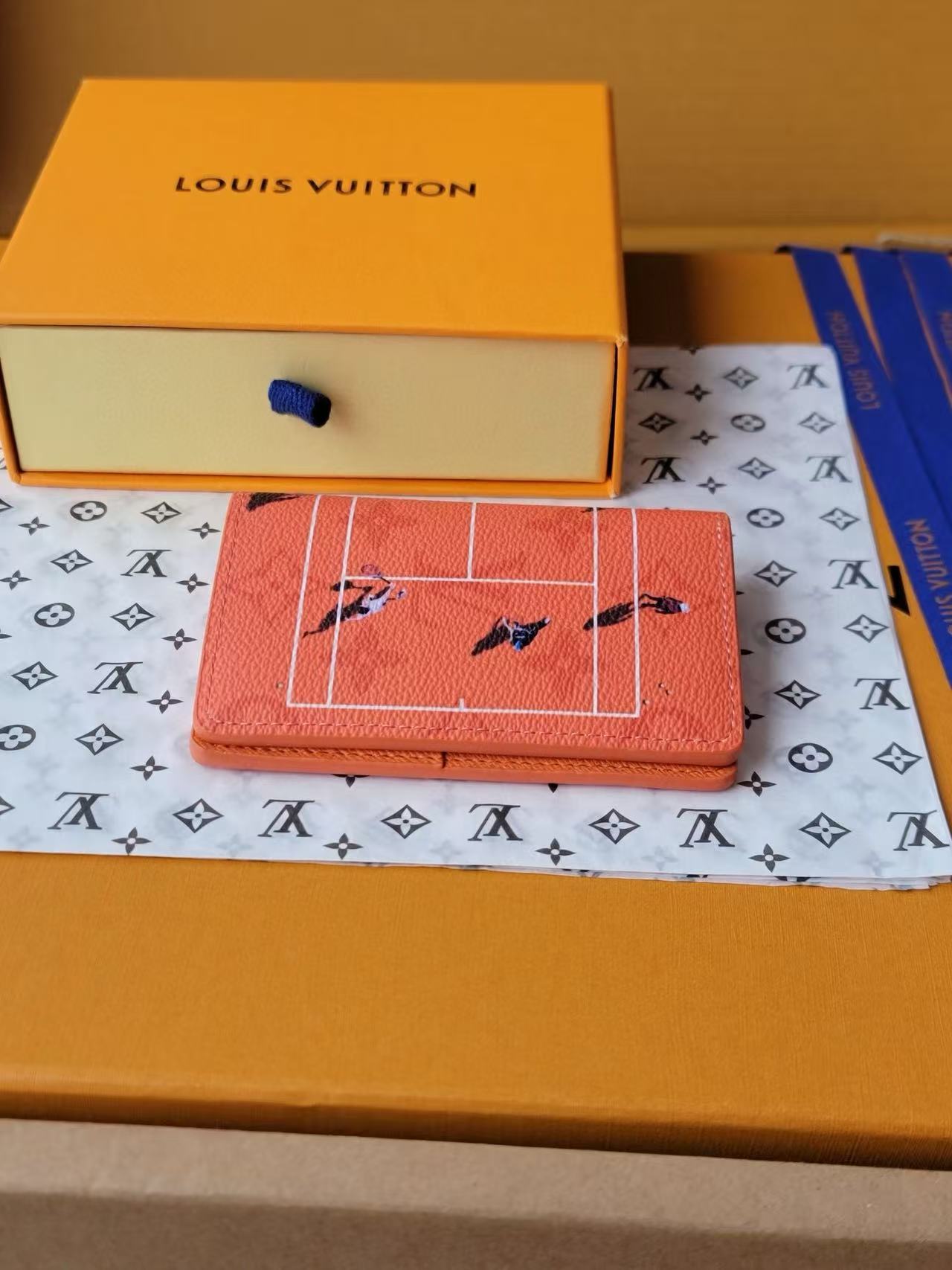  Louis Vuitton Poche Card Case Organizer(M14881）