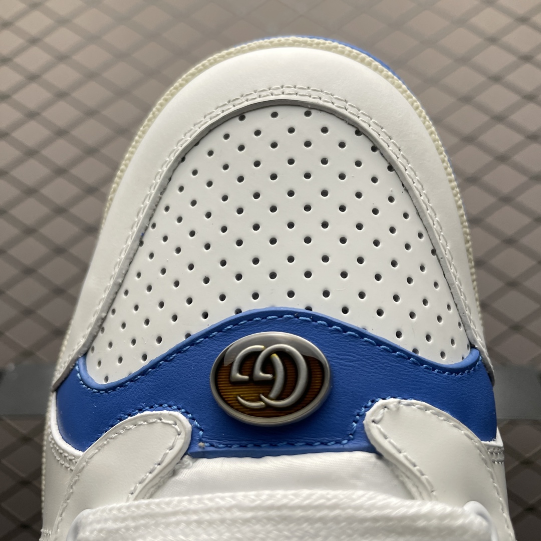 Gucci Screener Smooth Leather Sneakers（765054AACV89055）