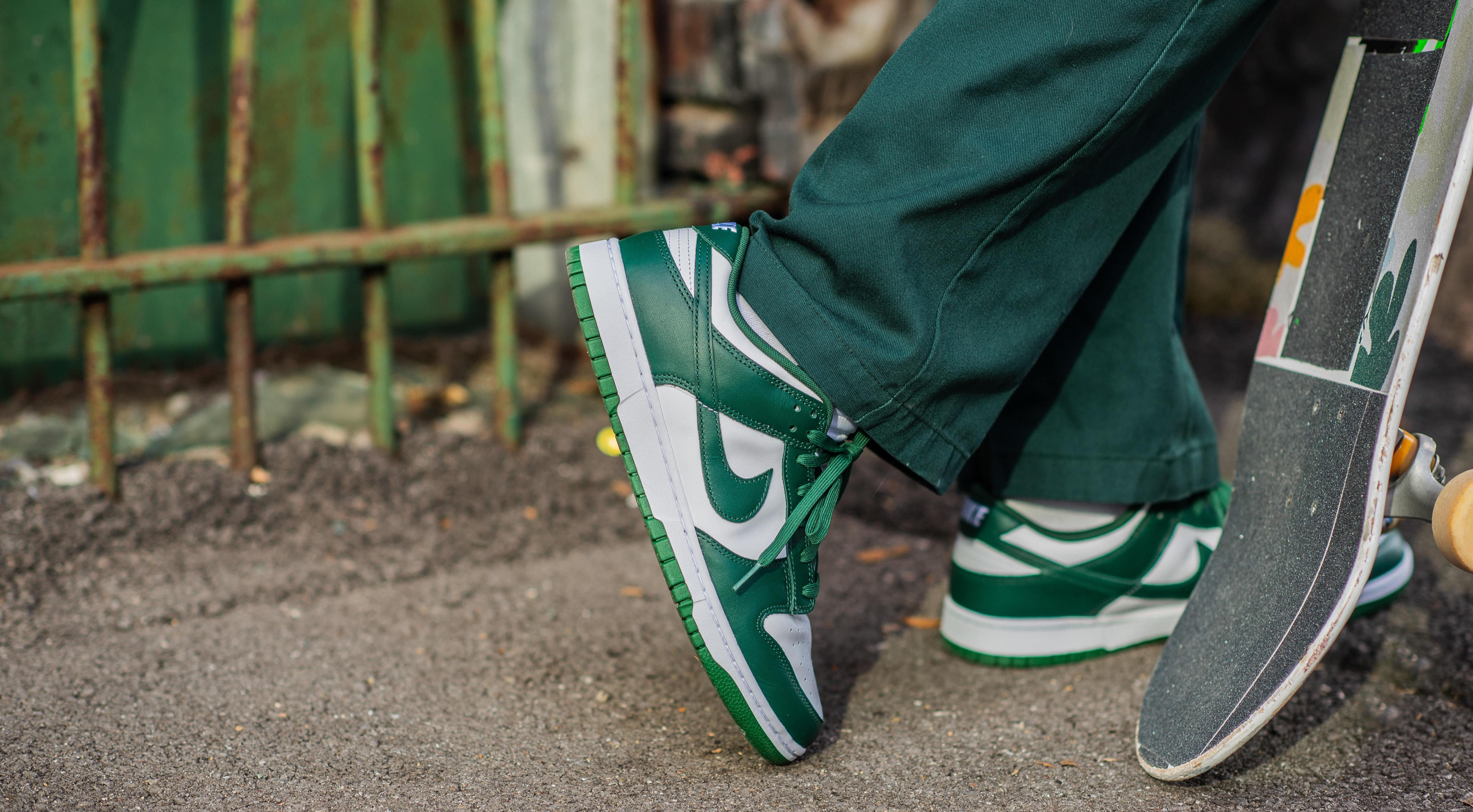 Sneakers Release – Nike Dunk Low “Michigan” and &ldquo;Team  Green&rdquo; Colorways Out 6/3