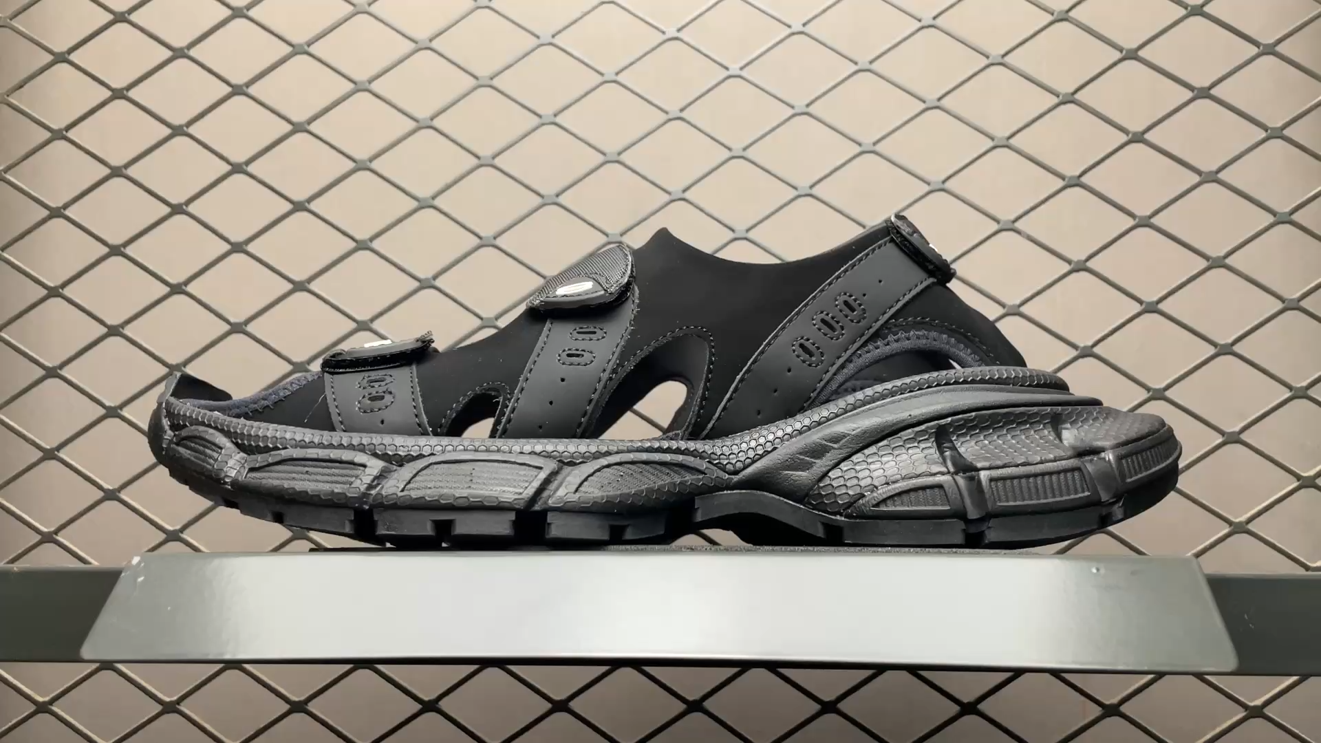 Balenciaga Black men's 3XL sandals（786959W3XLT1000）