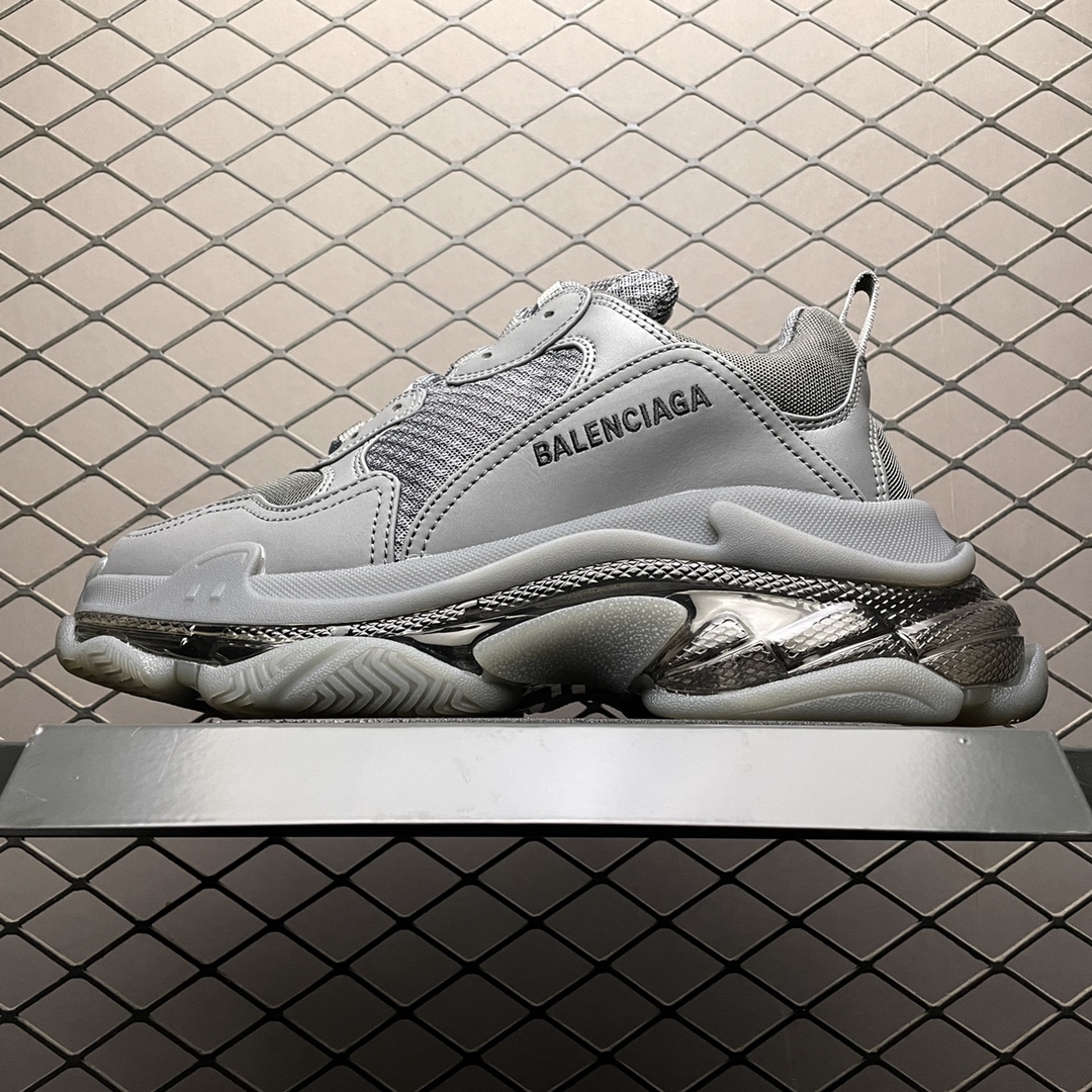 sale（セール）】Balenciaga Triple S Clear Sole Dark Grey ...