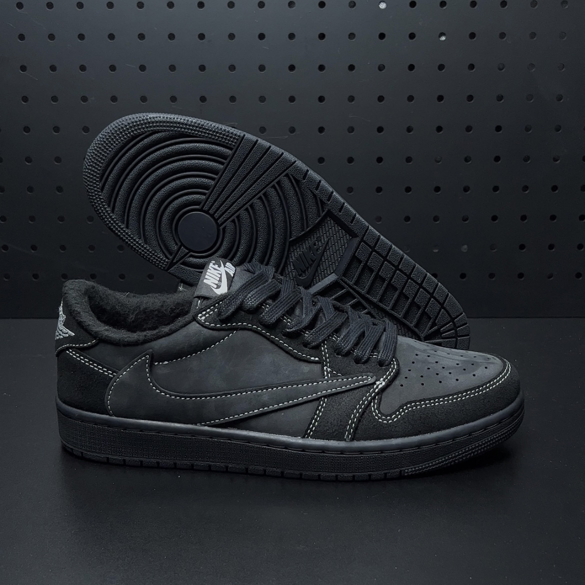 Travis Scott × Nike Air Jordan 1 Low OG SP "Black Phantom"(DM7866-001)