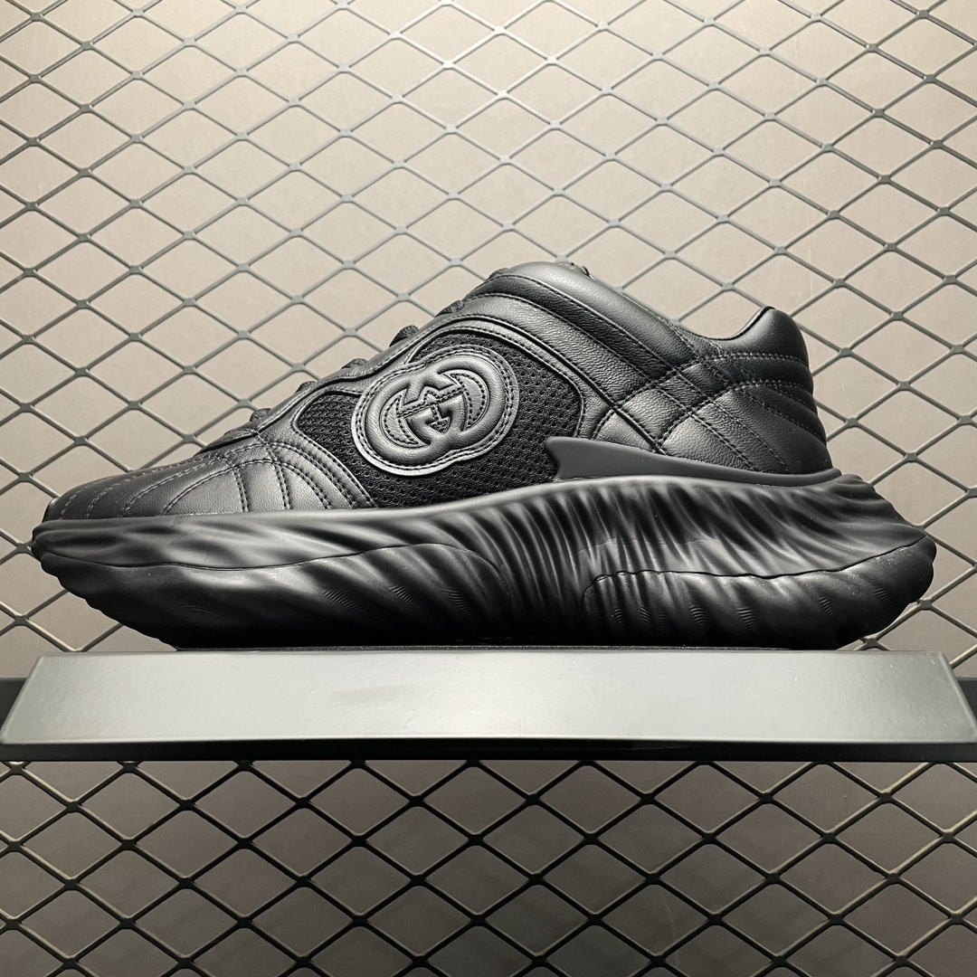 GUCCI | Men's Interlocking G sneaker（771471 AAC95 1000）