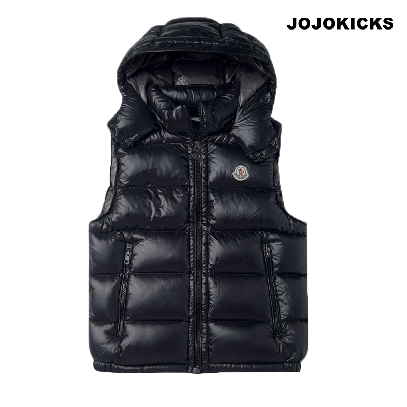 Moncler Bormes logo patch hooded vest（H20911A0021668950-999）