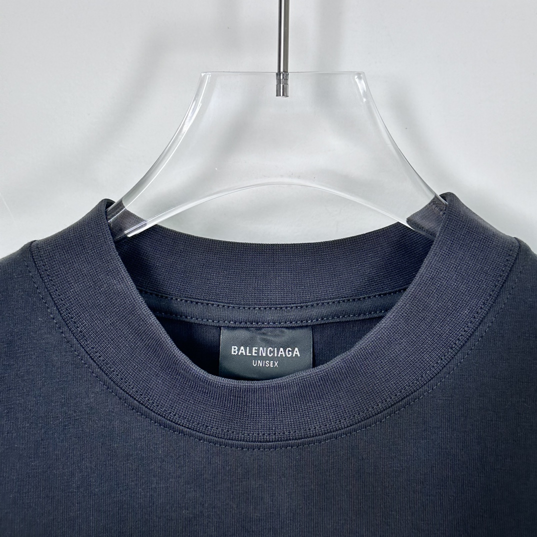 Balenciaga Medium Fit T-shirt (764235TQVI5156976）