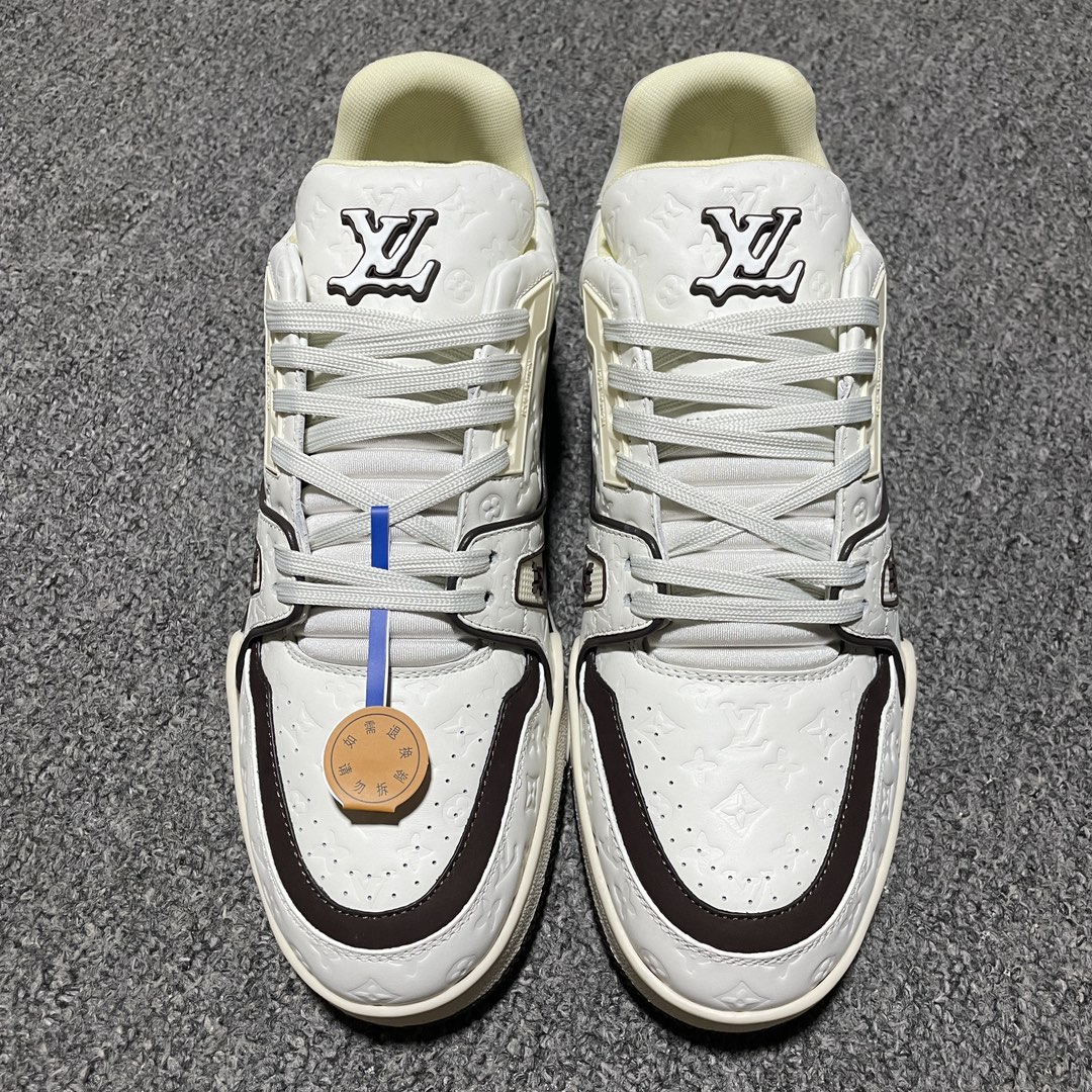 Louis Vuitton Trainer Line Sneakers (1ACR5K )
