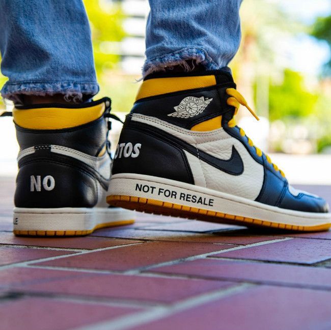 Air Jordan 1 Retro High OG NRG "Not For Resale" 861428 107 Black Sail/Black-Varsity  Maize Basketball