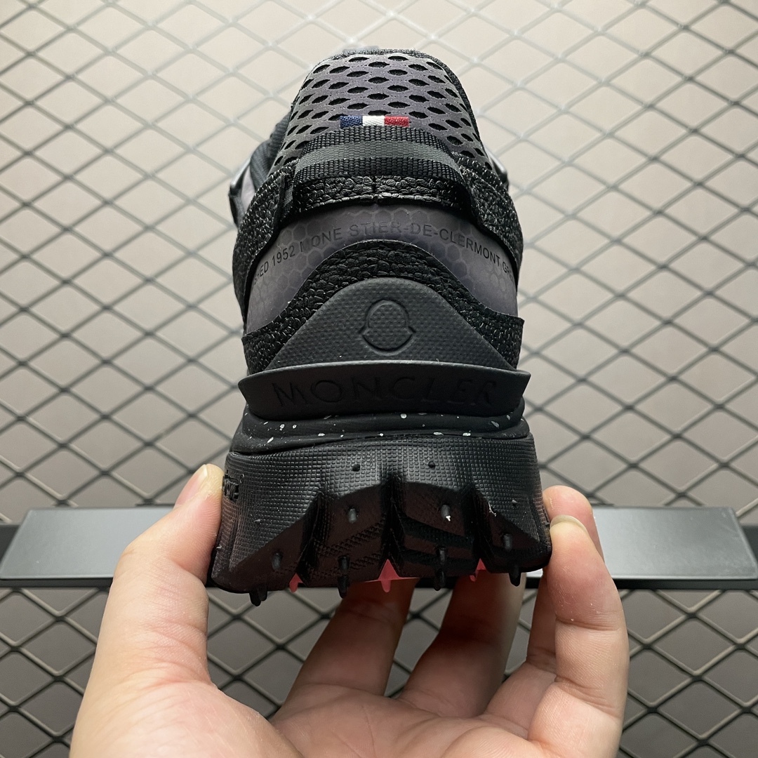 Moncler Trailgrip GTX mountain outdoor shoes（50UFTU76）