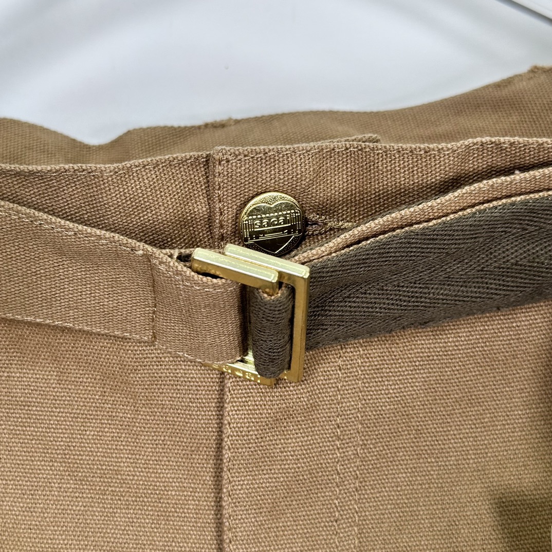 CARHARTT X SACAI CARGO SHORTS（I034103-2LF-XX）