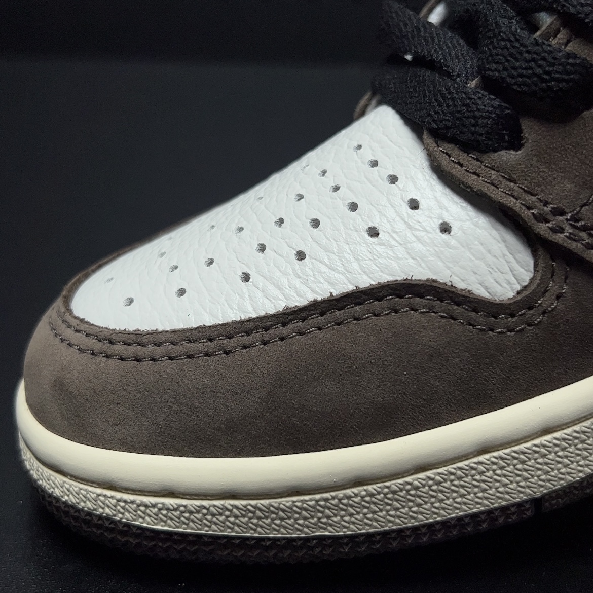 Travis Scott × Nike Air Jordan 1 Retro High OG TS SP "Sail/Dark Mocha"(CD4487-100)