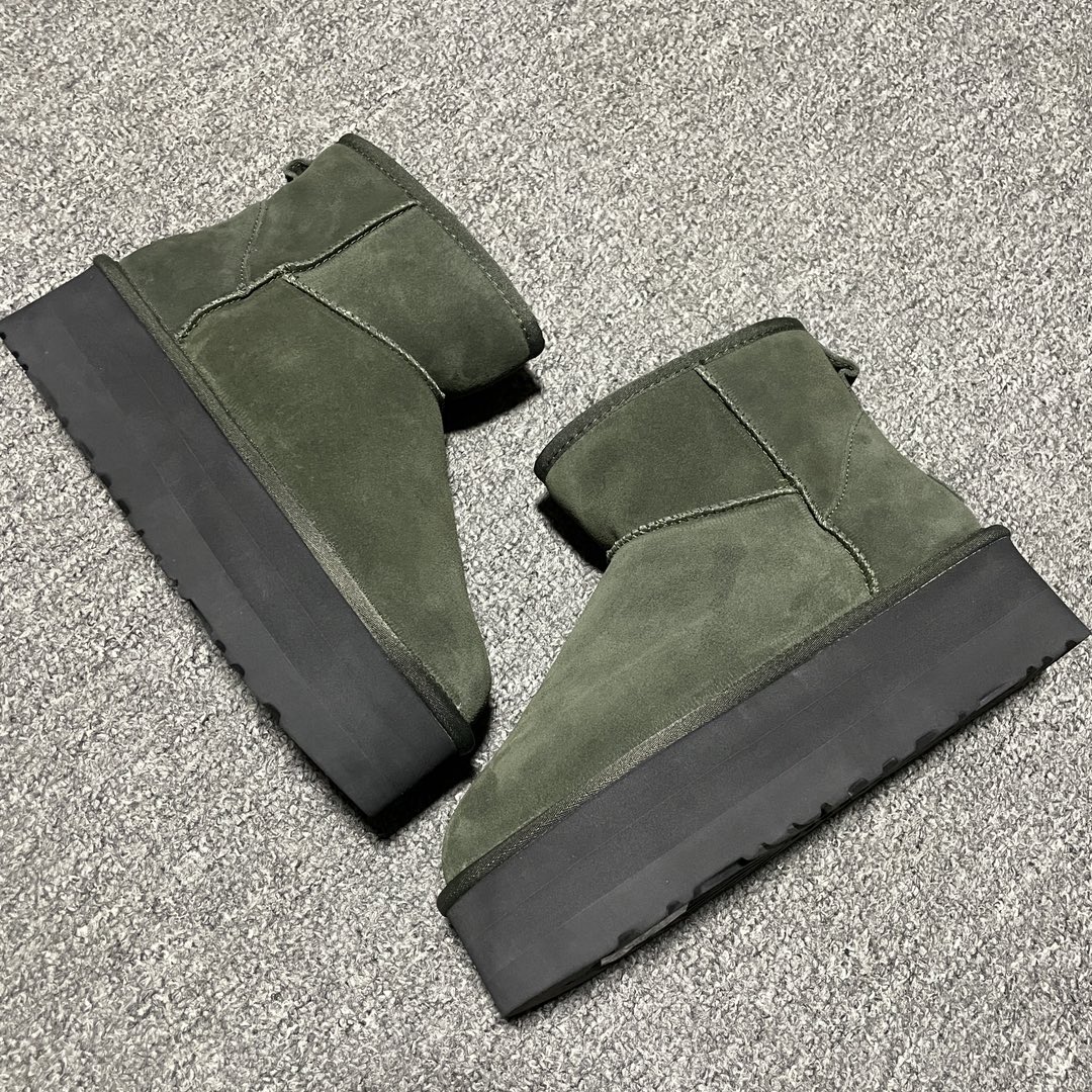 UGG Classic Mini Platform“green”(1135092-FRSN)