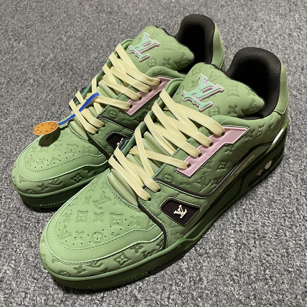 Louis Vuitton Trainer Line Sneakers (1ACR6E )
