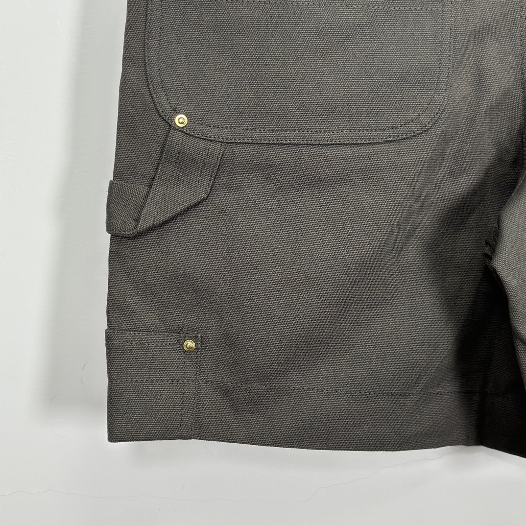 CARHARTT X SACAI CARGO SHORTS（I034103-2KK-XX）