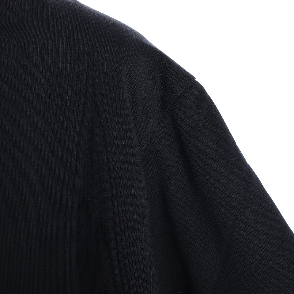 Balenciaga T-shirt with glowing letters on the back（124795）