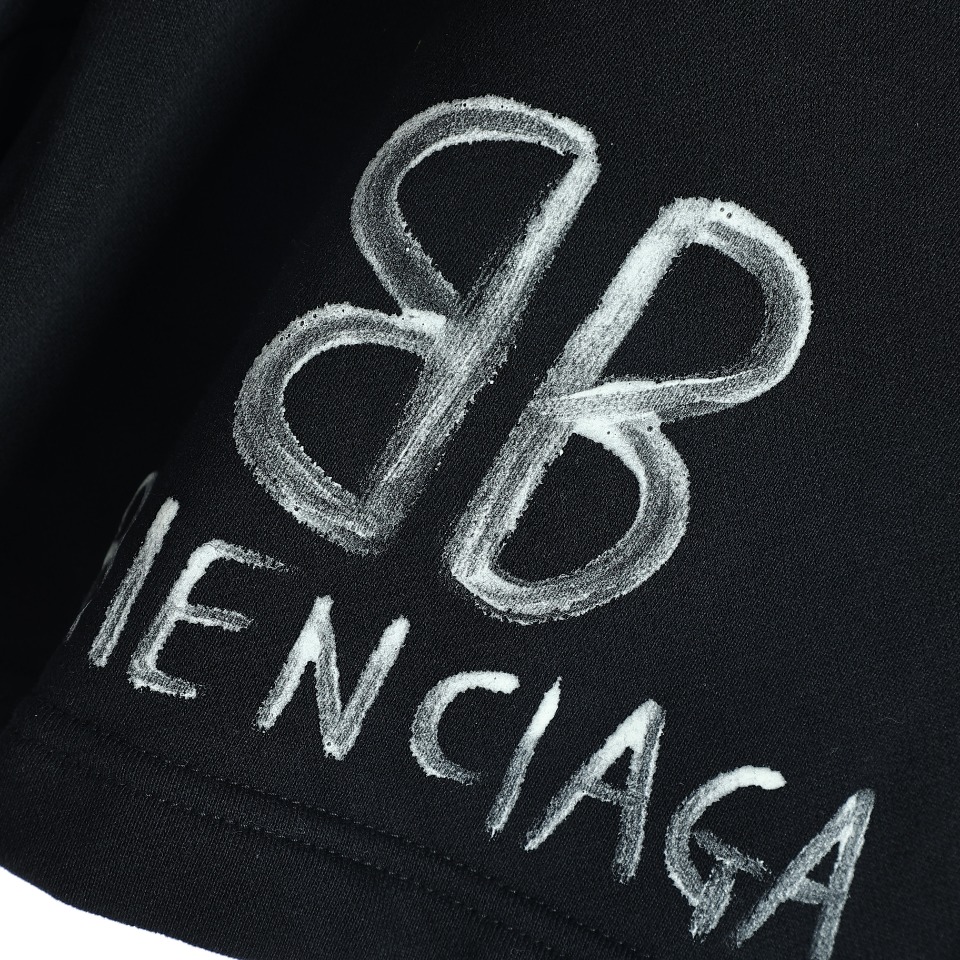 Balenciaga Double B glow-in-the-dark shorts（124841）