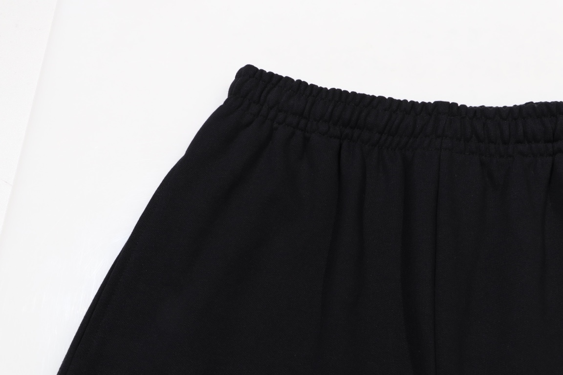 BALENCIAGA SOCCER BAGGY スウェットパンツ で ブラック＆ホワイト（125162）