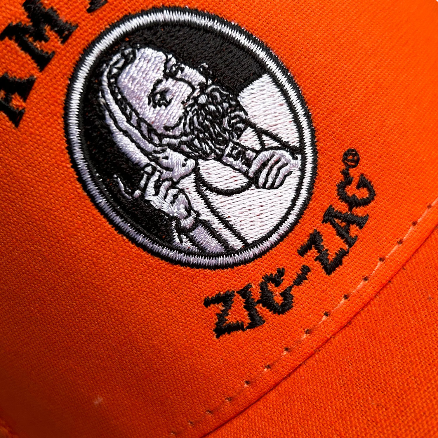Amiri Zig Zag Trucker Hat SS22MAH004004）