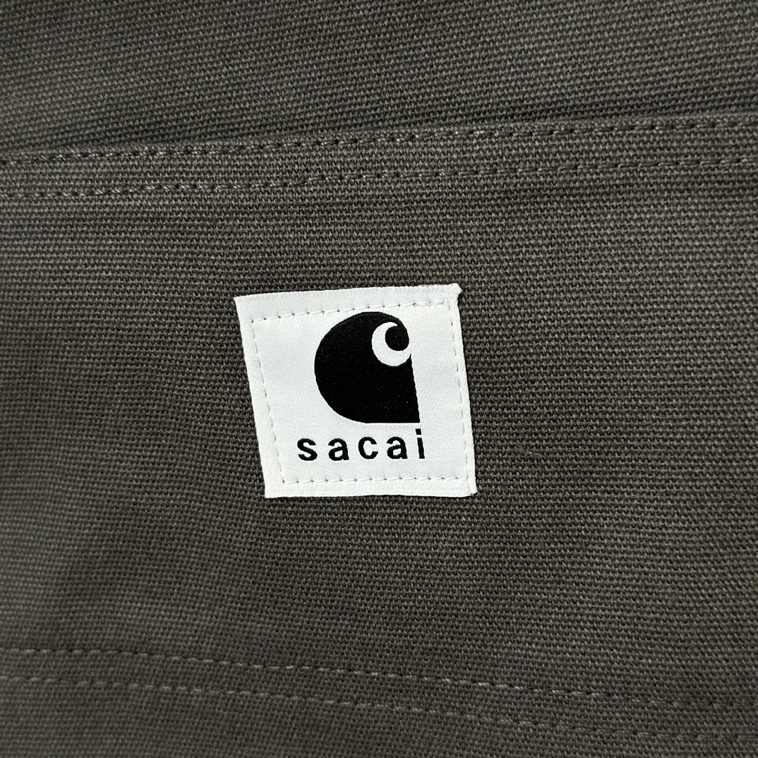 CARHARTT X SACAI CARGO SHORTS（I034103-2KK-XX）