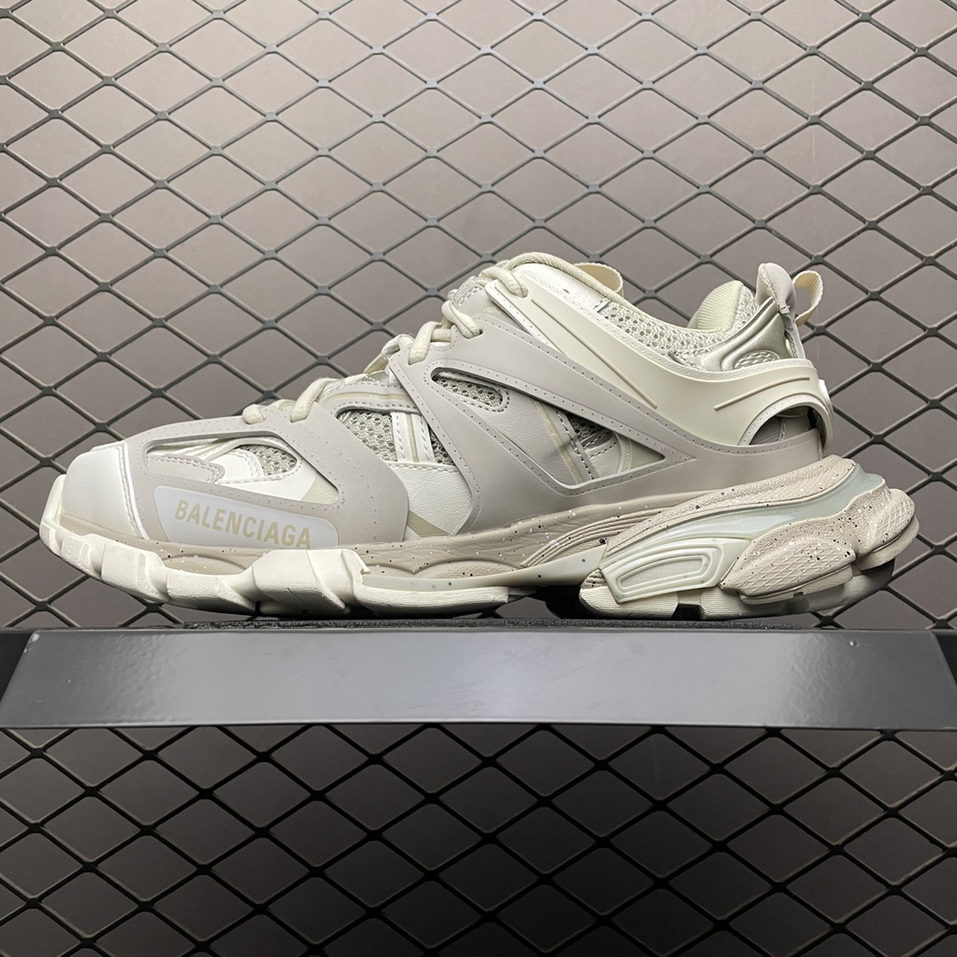 BALENCIAGA Track Piercing Men's Sneakers（542023W3AC21035）