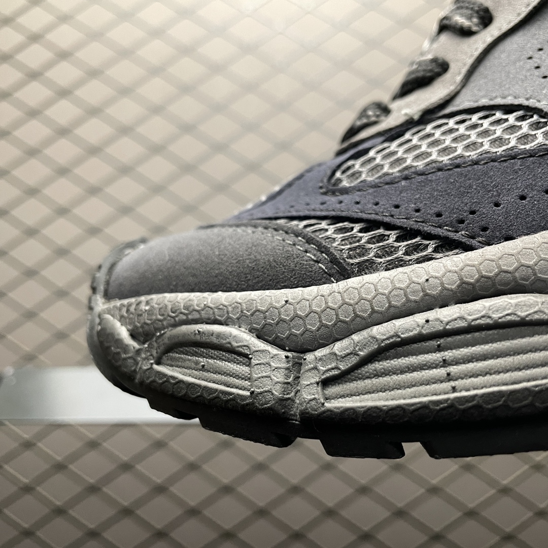 BALENCIAGA 3XL sneakers WORN-OUT SNEAKER suede（759693W3XLI1819）