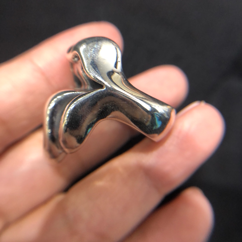 CHROME HEARTS Rolling Stone Tongue Ring（CHROME HEARTS 274）